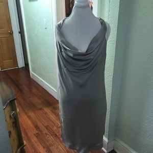 Sleeve less dress